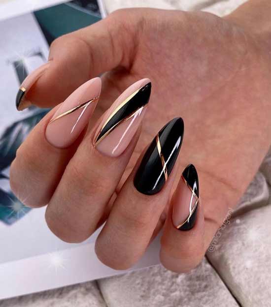 Géométrie noire et beige sur les ongles