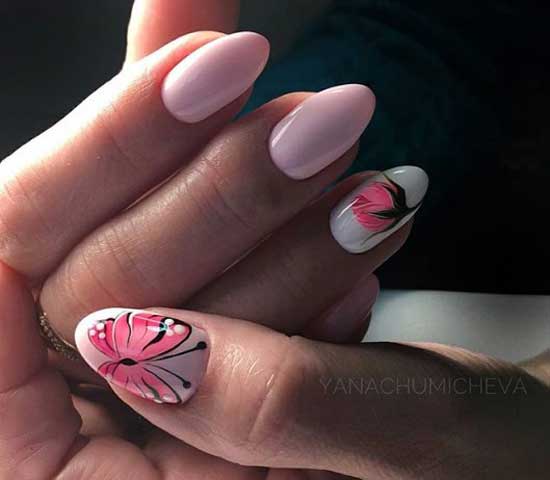 Papillon sur les ongles