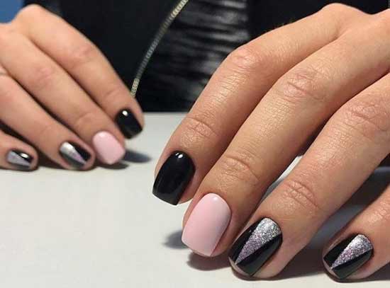 Short nails geometric design