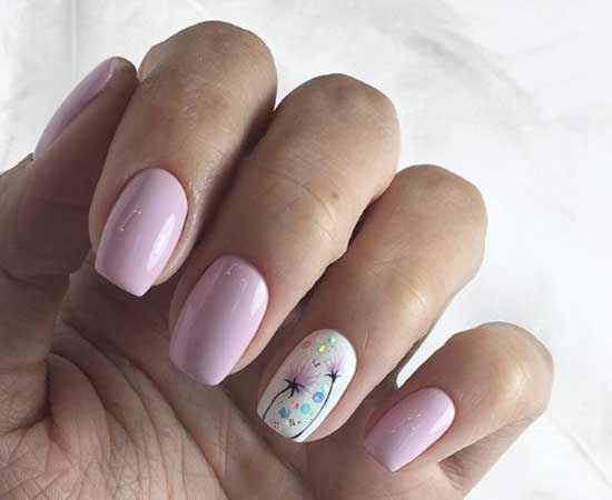 Delicate nail design with an accent