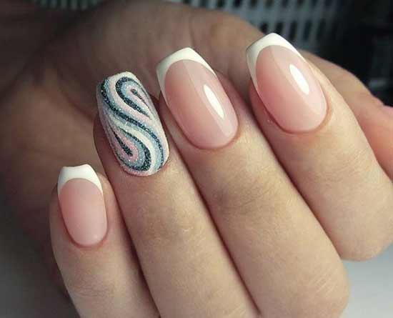 Beautiful accent on 1 nail