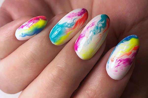 Bright nail designs for fall 2018