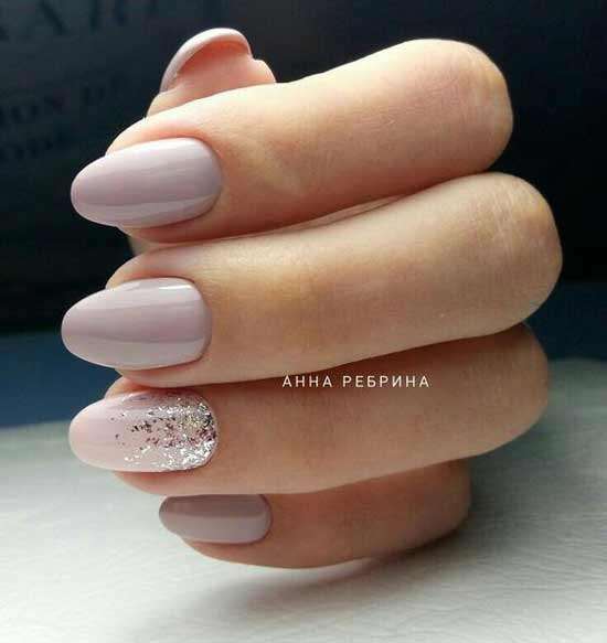 Delicate pastel manicure