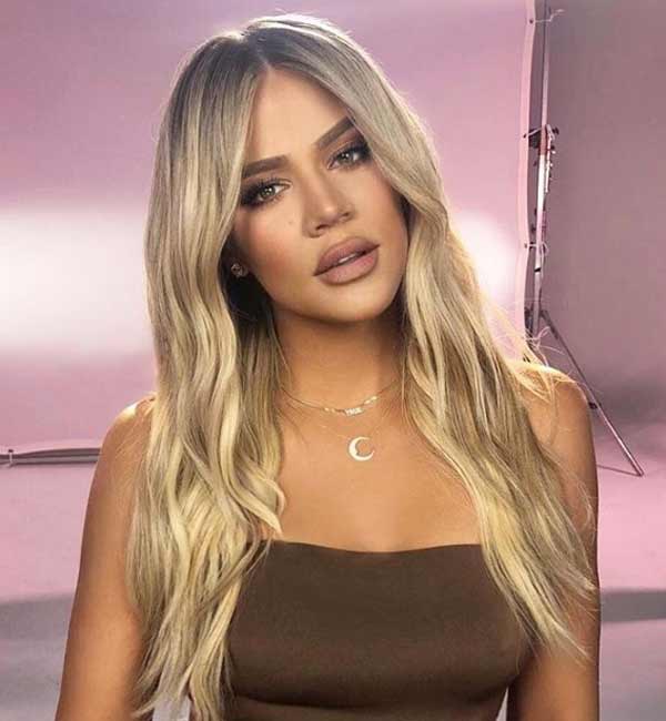 cheveux longs de Khloé Kardashian