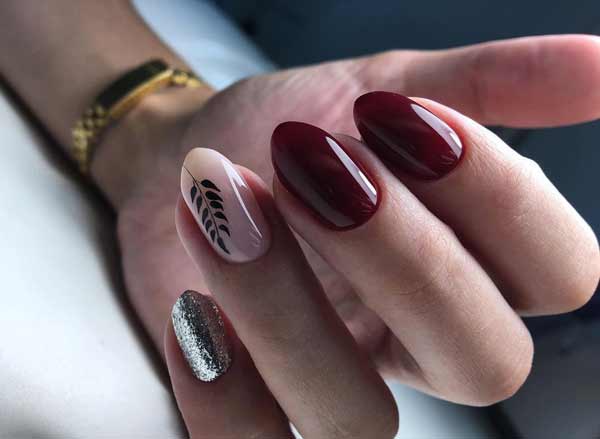 Burgundy manicure what suits