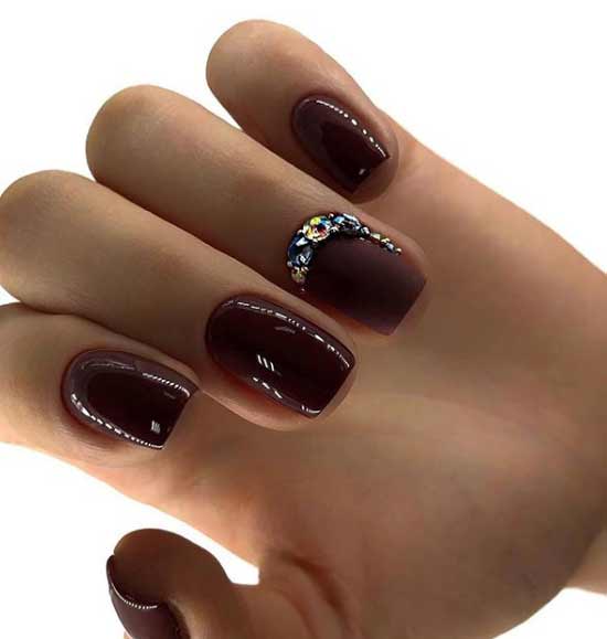 Wine manicure - idea