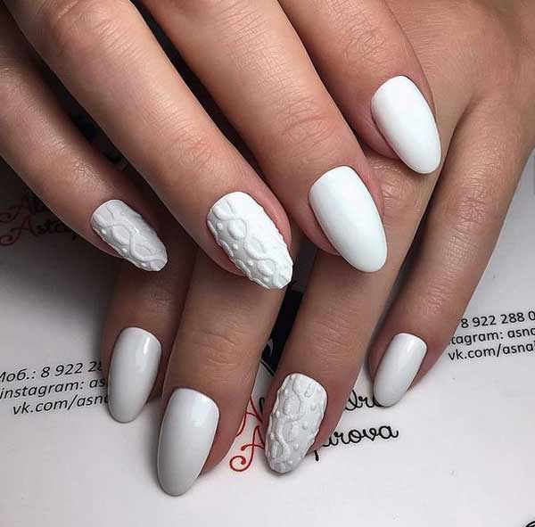 White manicure for winter