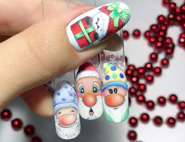 Drawing of Santa Claus on a white background of the nail