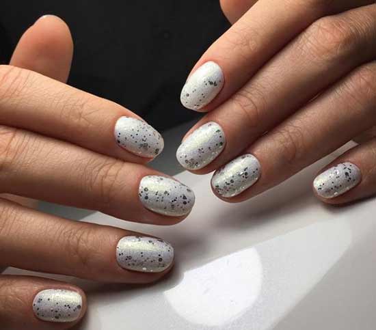 In gray tones - choose the color of the manicure for the New 2019