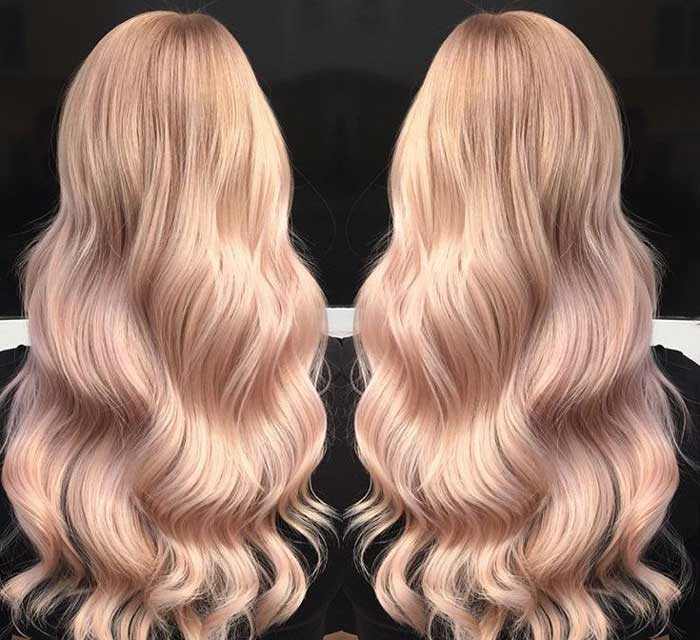 Fashionable hair shade for blondes