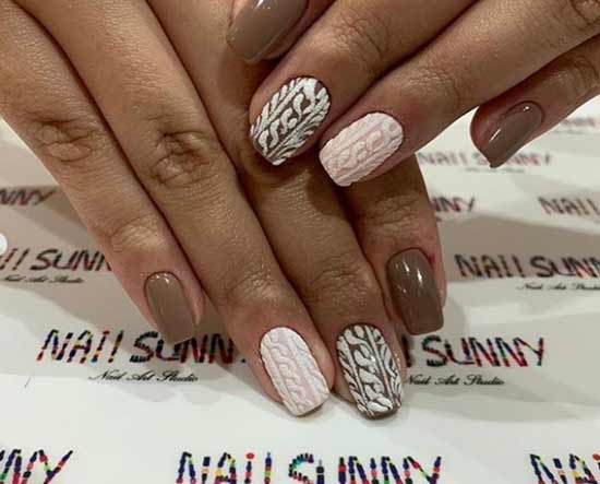 New Year's manicure 2019: fashionable ideas for short nails, photo 6