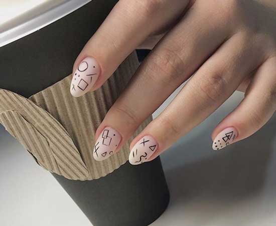 Beautiful nail design: what is fashionable in spring 2019, photo geometry