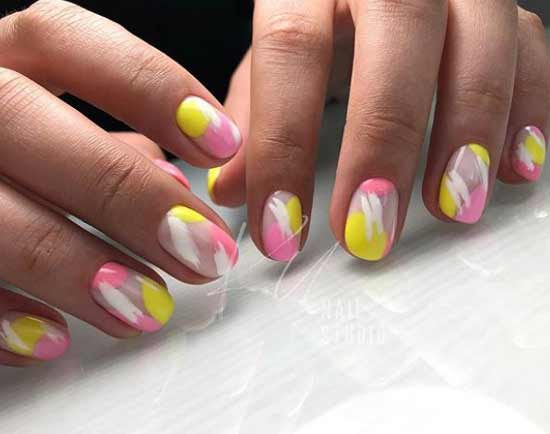 Conception d'ongles de printemps