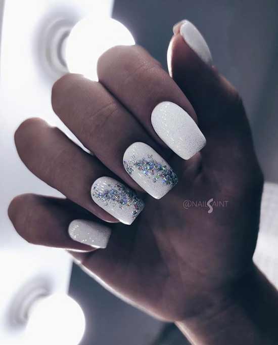 White glitter manicure