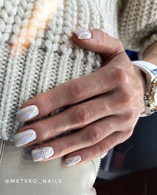 Winter manicure rub