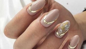 Fashionable prints in manicure 2019