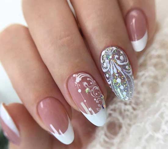 French dots manicure 2020