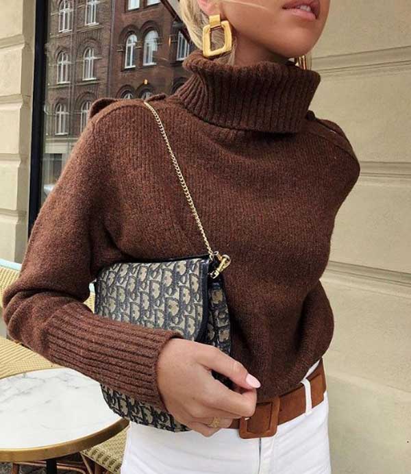 The most fashionable brown sweater 2019