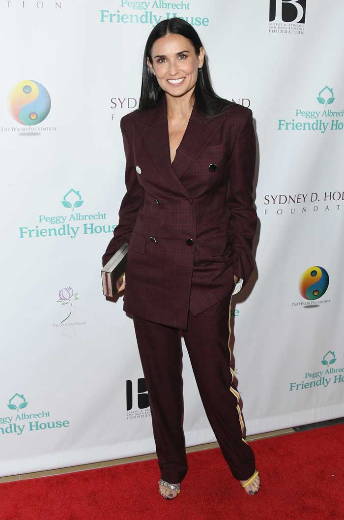 Demi Moore en tailleur-pantalon oversize