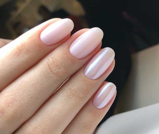 Nude with rub - an idea of ​​a manicure for the office