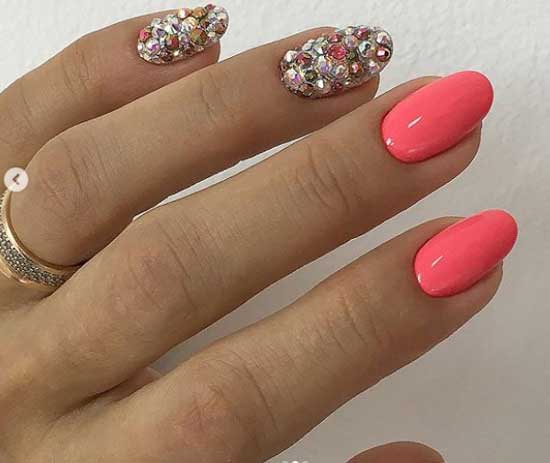 Manicure for March 8 in coral tones