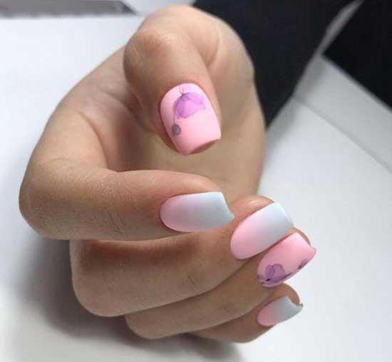 Manicure design for March 8