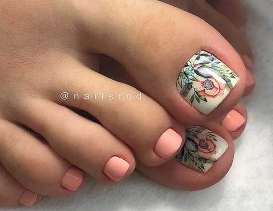 Fashionable pedicure 2019 ideas