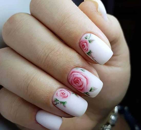 Ongles tendance 2019-2020 roses roses