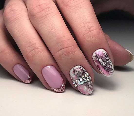 Beautiful manicure with foil and large rhinestones