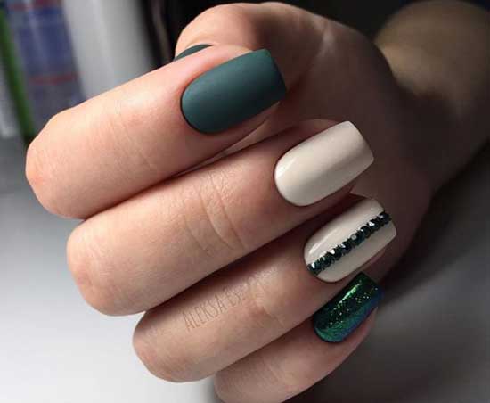 Stripe with rhinestones in manicure