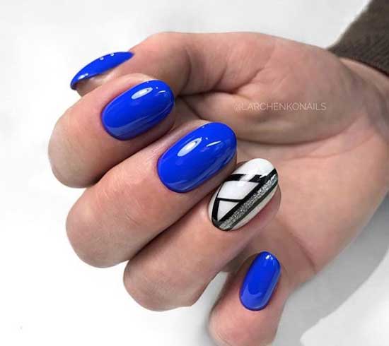 Bright blue manicure with stripes