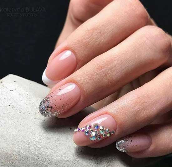 Combined manicure with rhinestones and sparkles