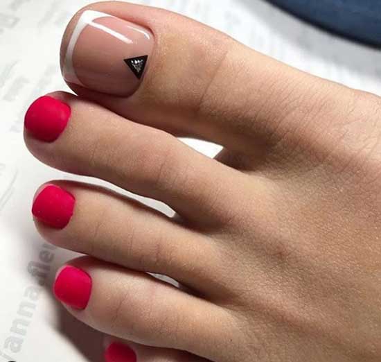 Matte summer pedicure 2019