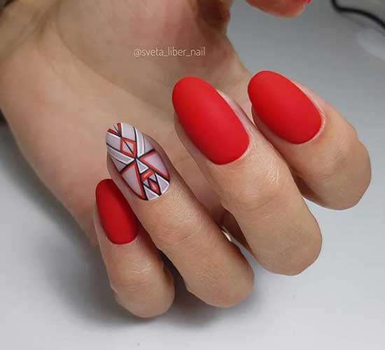 Fashionable red manicure summer 2019