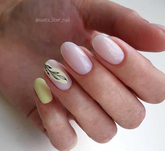 Yellow manicure design