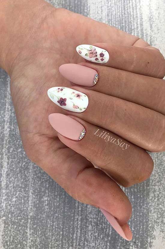 Delicate matte design with rhinestones