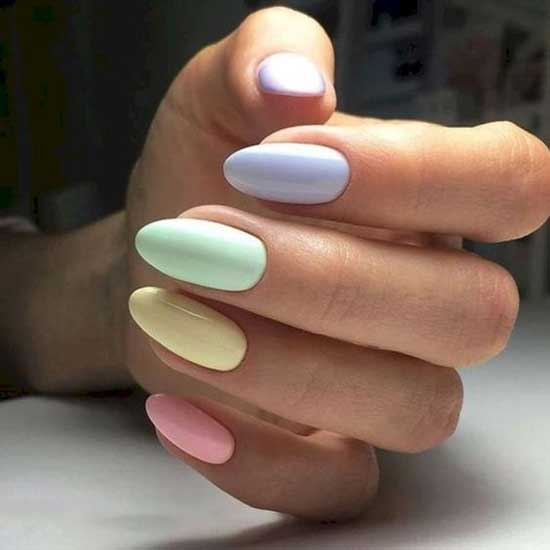 Delicate multi-colored manicure