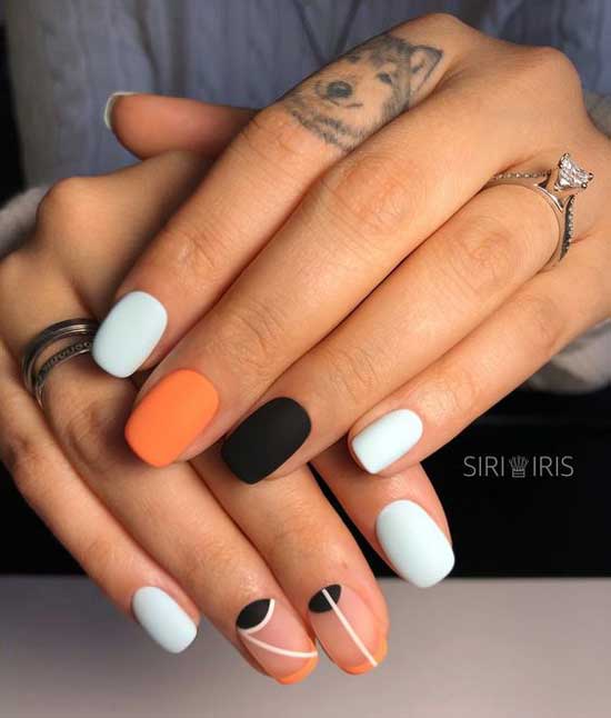 Matte multicolored manicure