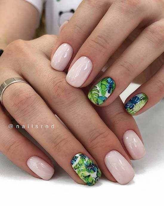 Nude manicure with floral design