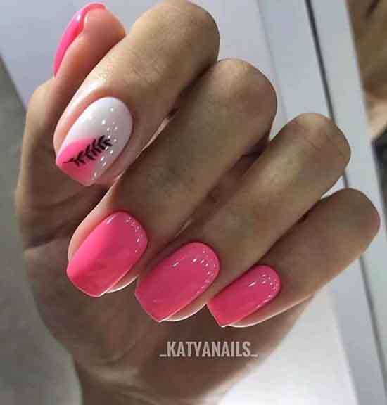 Fashionable pink manicure 2020: photo ideas, novelties, trends