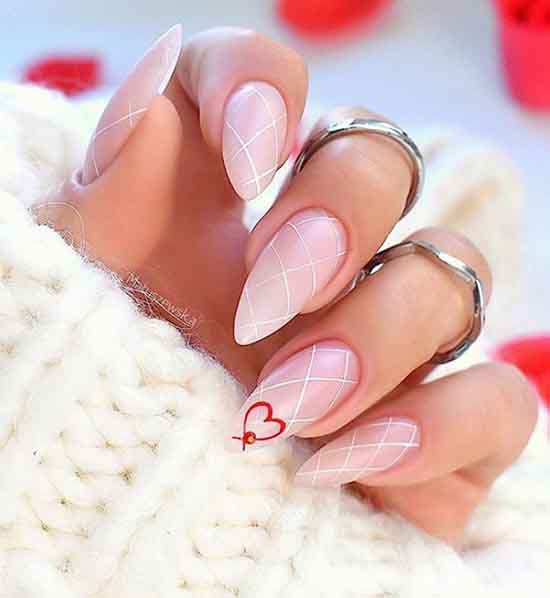 Fashionable pink manicure 2020: photo ideas, novelties, trends