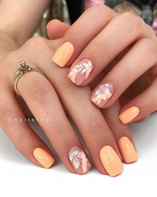 Delicate shades for manicure photo