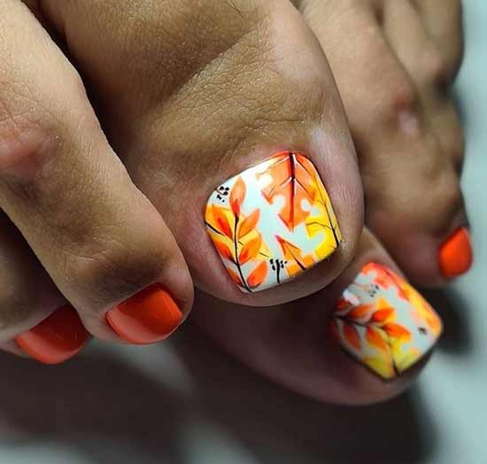 Patterned pedicure