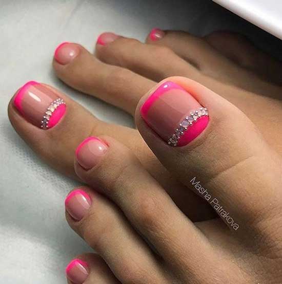 Bright French pedicure 2019-2020