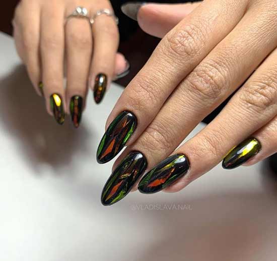 Les ongles conçoivent du verre brisé