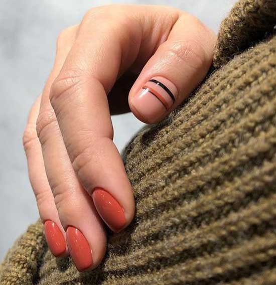 Business manicure in trendy colors