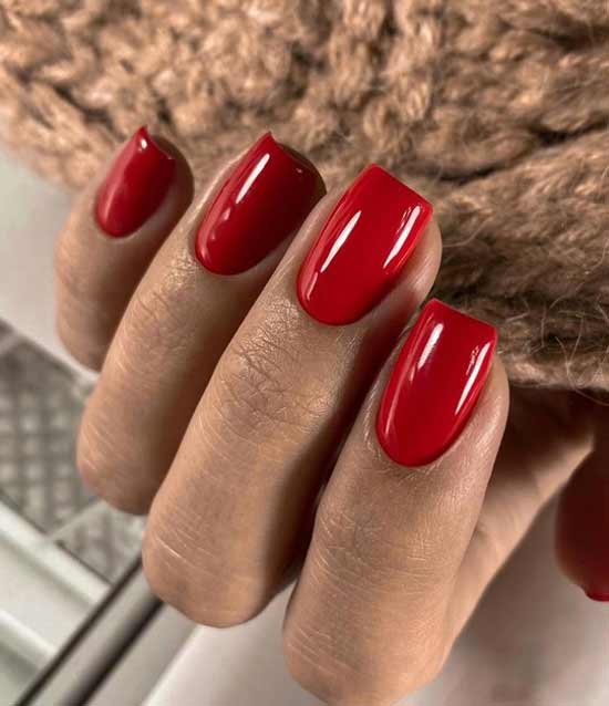 Beautiful red manicure