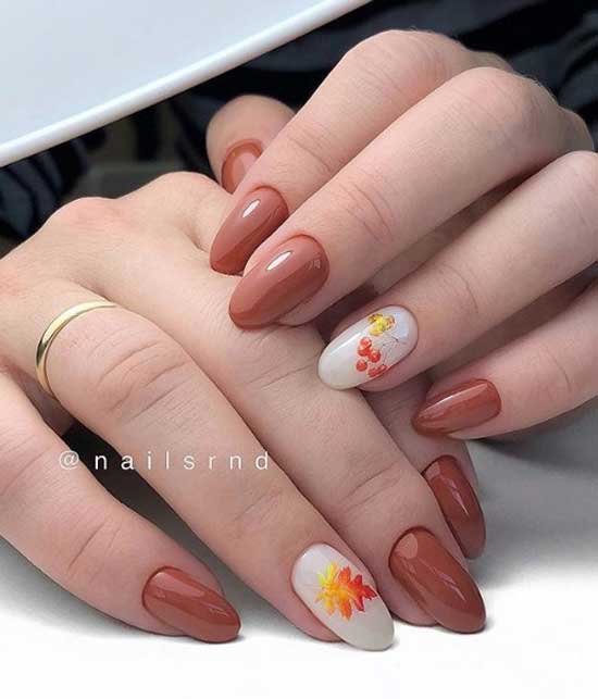 Manicure in brown tones with a pattern autumn