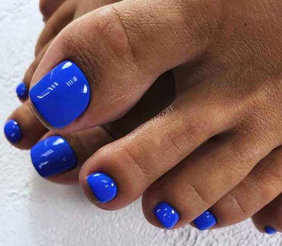 Blue pedicure