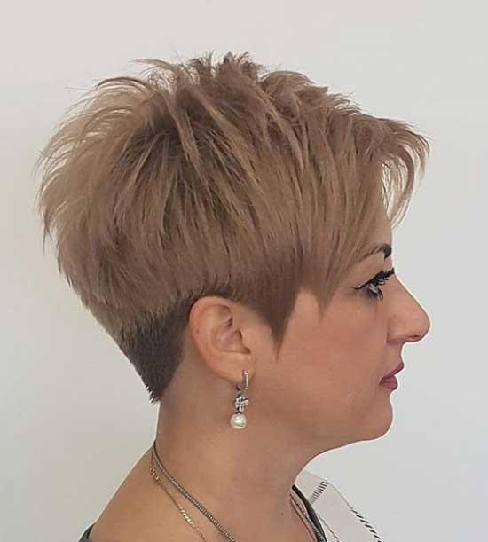 Stylist's haircut